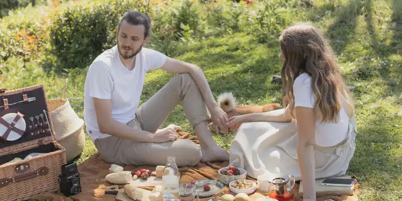 Attractive Picnic Ideas for Couples