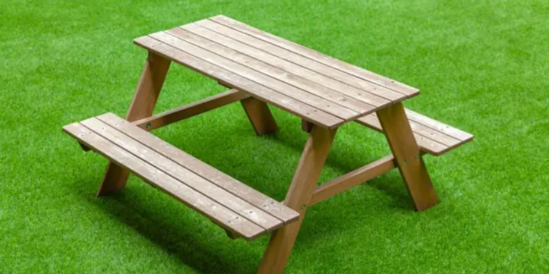 Benefits Of Ground Picnic Tables 